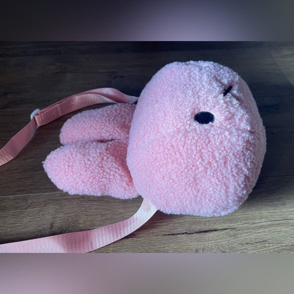 MIFFY-Brand New (NWOT) Fleece Crossbody Handbag-Your Choice White or Pink - Picture 11 of 16